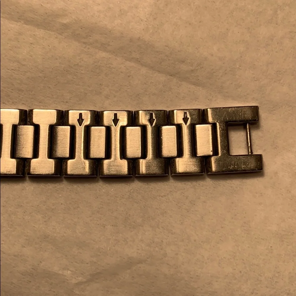 Tissot elegant ladies’ watch, solid craftsmanship!